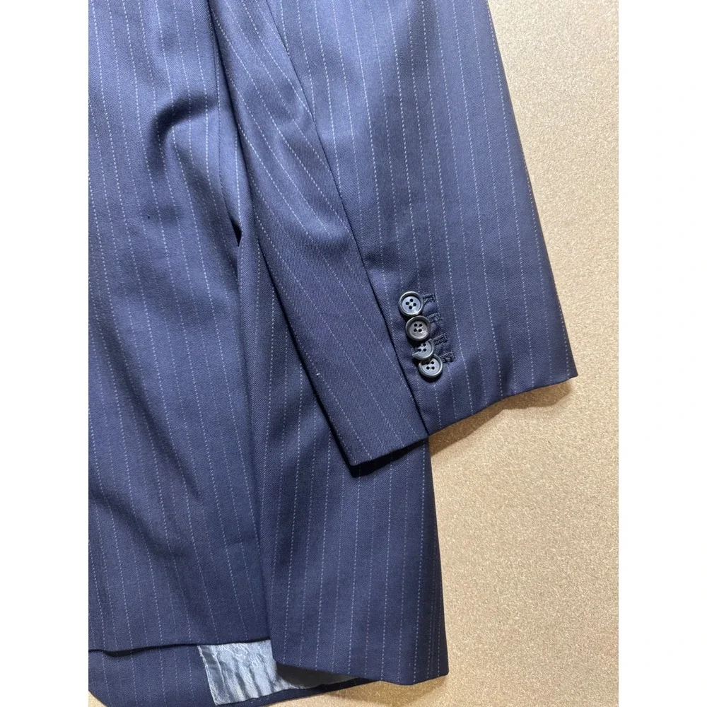 Brioni Neiman Marcus Navy Pinstripe Wool Suit Blazer Jacket Made in Italy $500‎